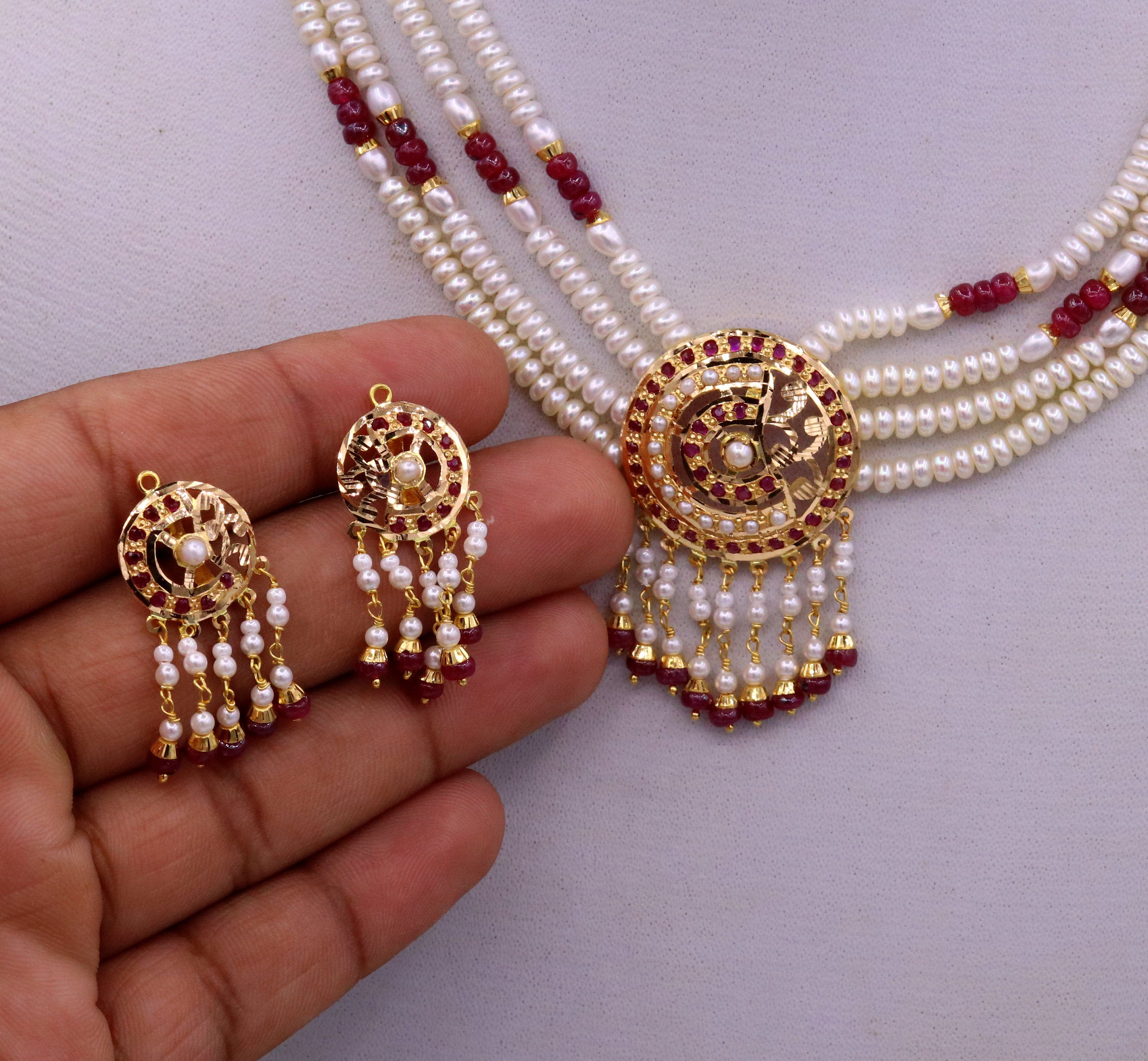 Rajputi gold shop pendant set