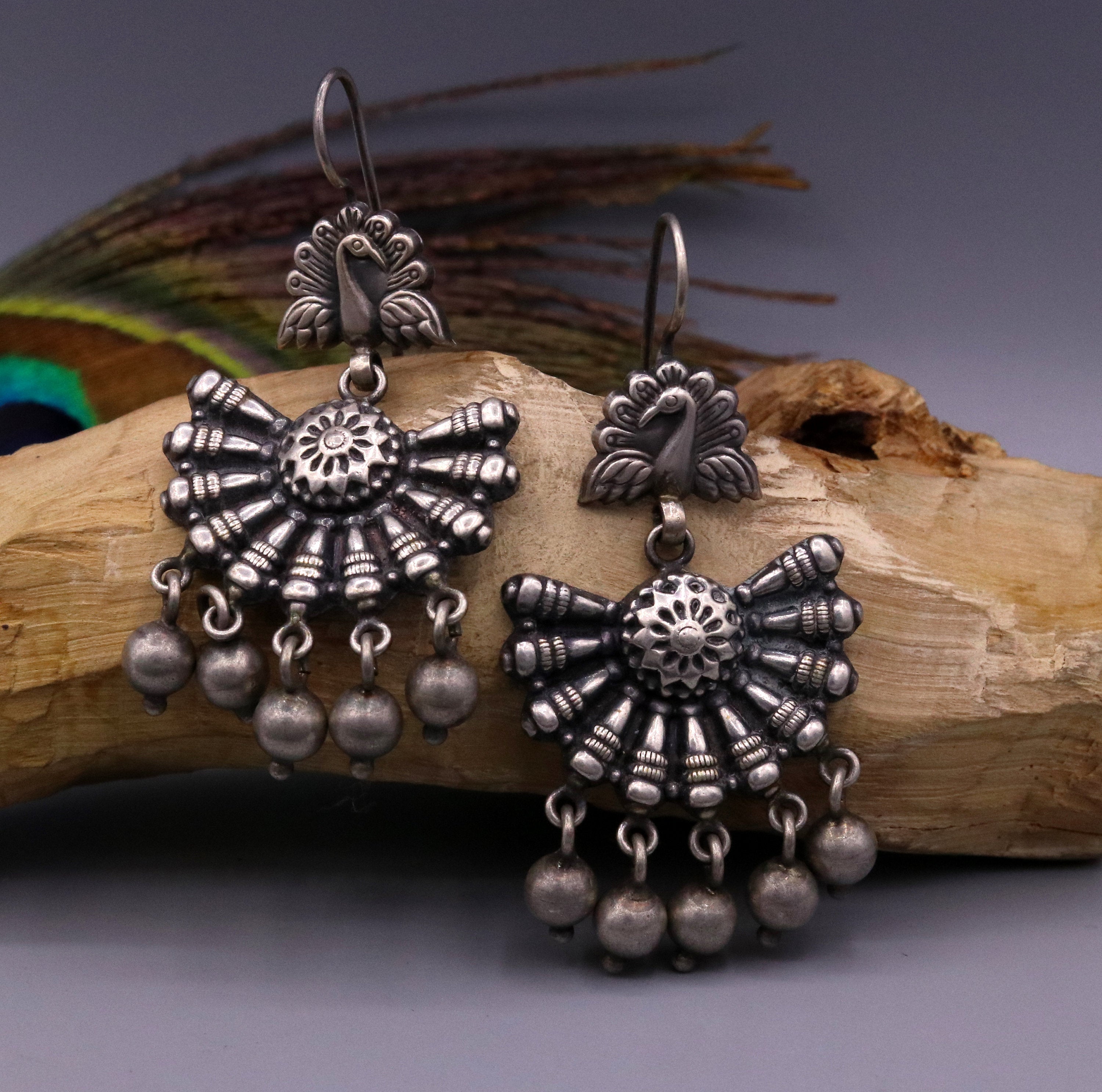 Store Vintage S10 Tribal Necklace & Earrings