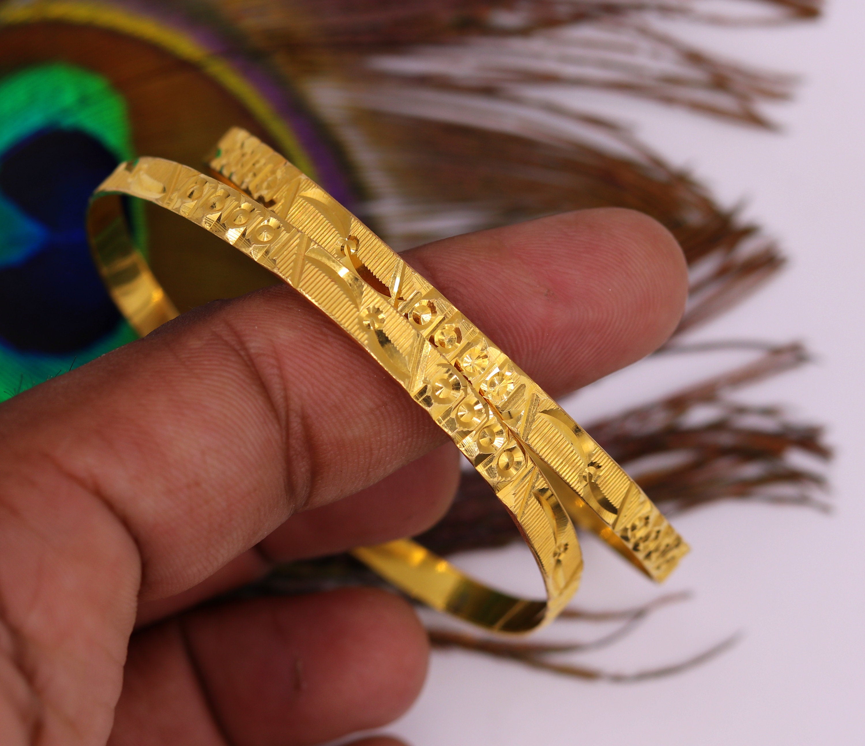 Bracelets & Bangles | Lugaro Jewellers.com
