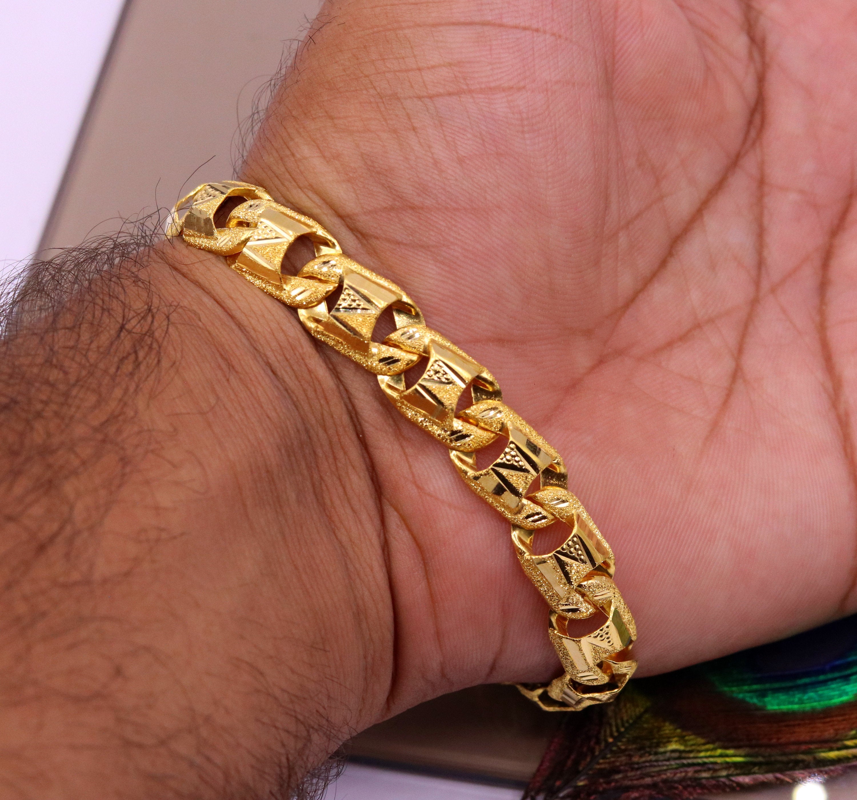 Amazing 22kt yellow gold handcrafted gorgeous design diamond cut designer flexible  bracelet unique new stylish unisex bracelet jewelry gbr33 | TRIBAL ORNAMENTS