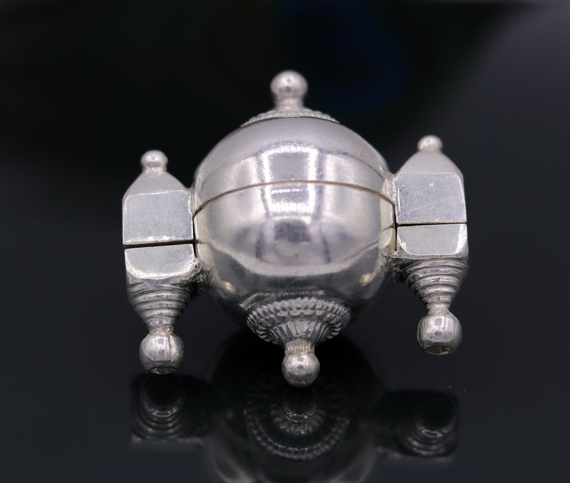 Vintage antique design rare Indian lord shiva lingam box container box sterling silver pendant jewelry from rajasthan india nsp116 - TRIBAL ORNAMENTS