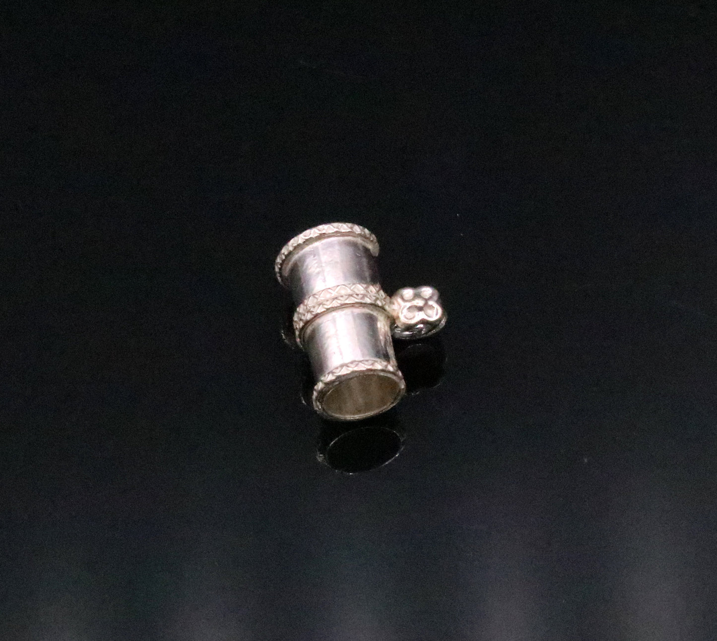 Sterling silver handmade tiny pipe shape pendant vintage antique design pine pendant unisex tribal jewelry nsp102 - TRIBAL ORNAMENTS