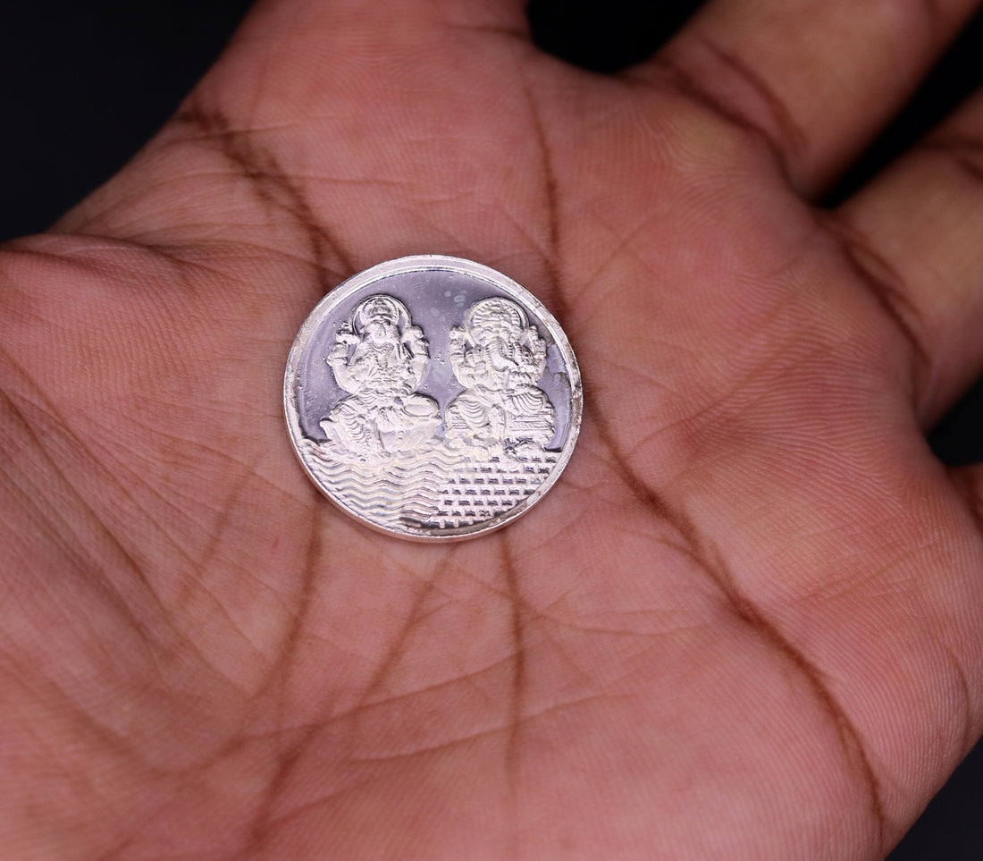 Pure solid 999 silver amazing Indian idol lord Ganesha Laxmi print 5 grams coin amazing gifting and collectible coin sst05 - TRIBAL ORNAMENTS