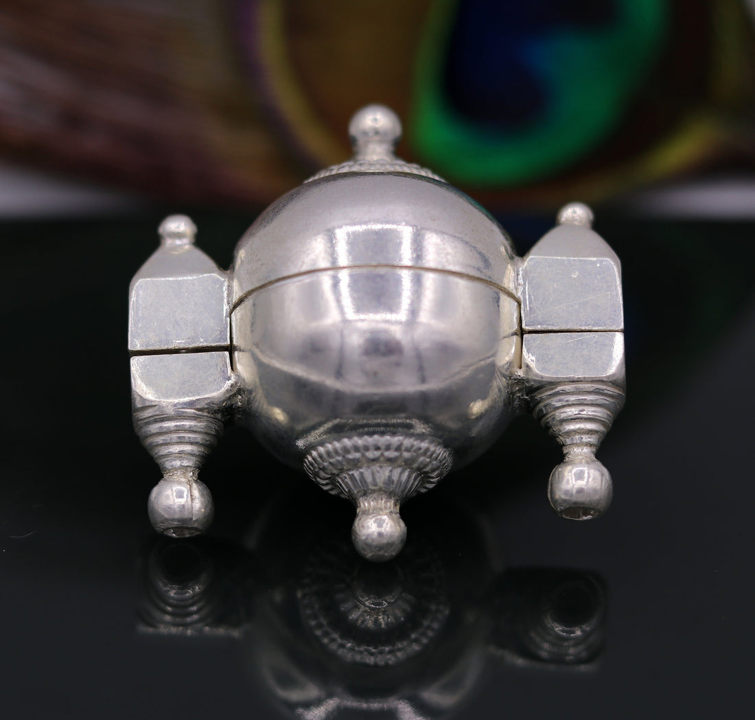 Vintage antique design rare Indian lord shiva lingam box container box sterling silver pendant jewelry from rajasthan india nsp117 - TRIBAL ORNAMENTS