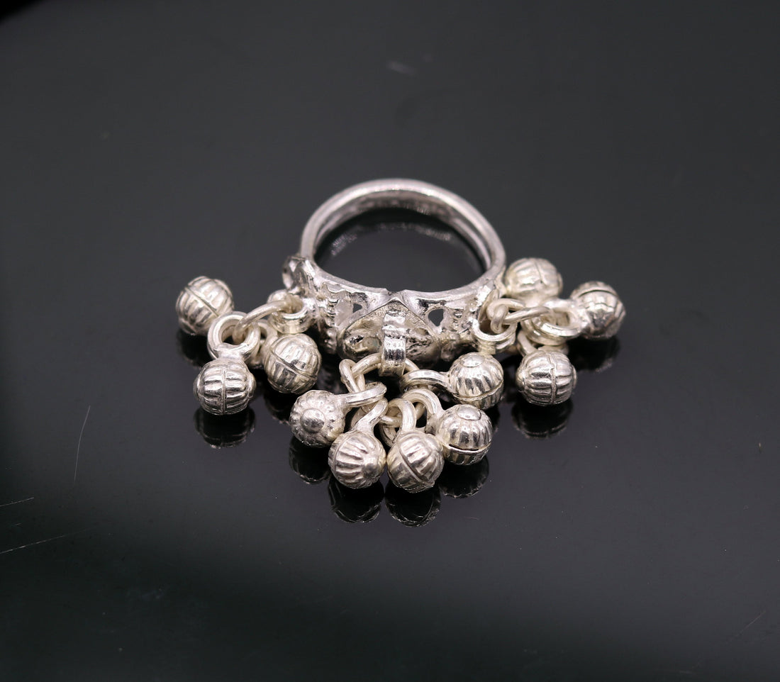 Sterling silver handmade gorgeous charm ring with fabulous noisy bells, excellent belly dance tribal antique jewelry india sr208 - TRIBAL ORNAMENTS