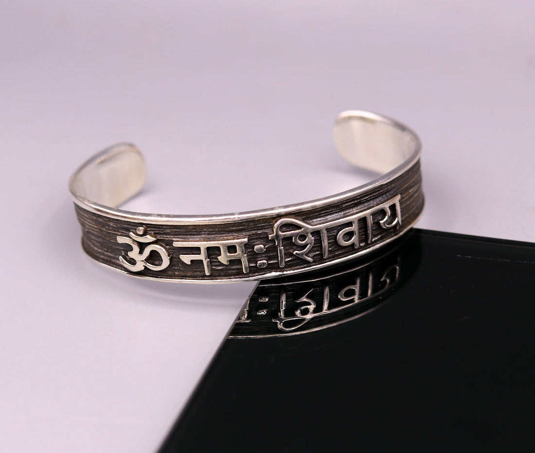 Vintage antique design adjustable mantra bangle bracelet 925 sterling silver "Aum Namah Shivay" unisex bracelet gifting jewelry nsk141 - TRIBAL ORNAMENTS