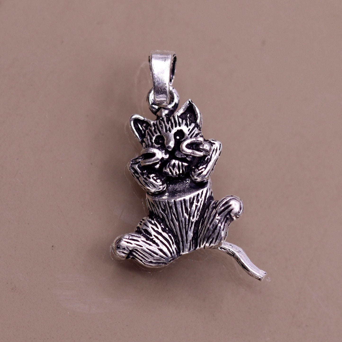 Amazing 925 sterling silver handcrafted fabulous animal cat pendant excellent stylish modern unisex gifting jewelry from india nsp219 - TRIBAL ORNAMENTS