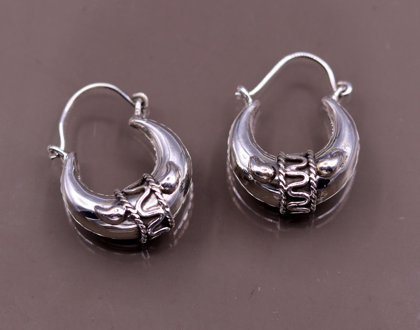 925 sterling pure silver handmade vintage style fabulous unisex hoops earrings kundal, ethnic bali tribal jewelry from india s586 - TRIBAL ORNAMENTS