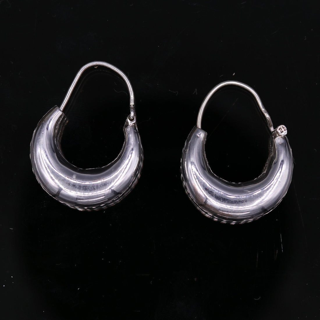 Indian traditional style 925 sterling pure silver handmade vintage style hoops earrings kundal, ethnic bali tribal jewelry from india s588 - TRIBAL ORNAMENTS