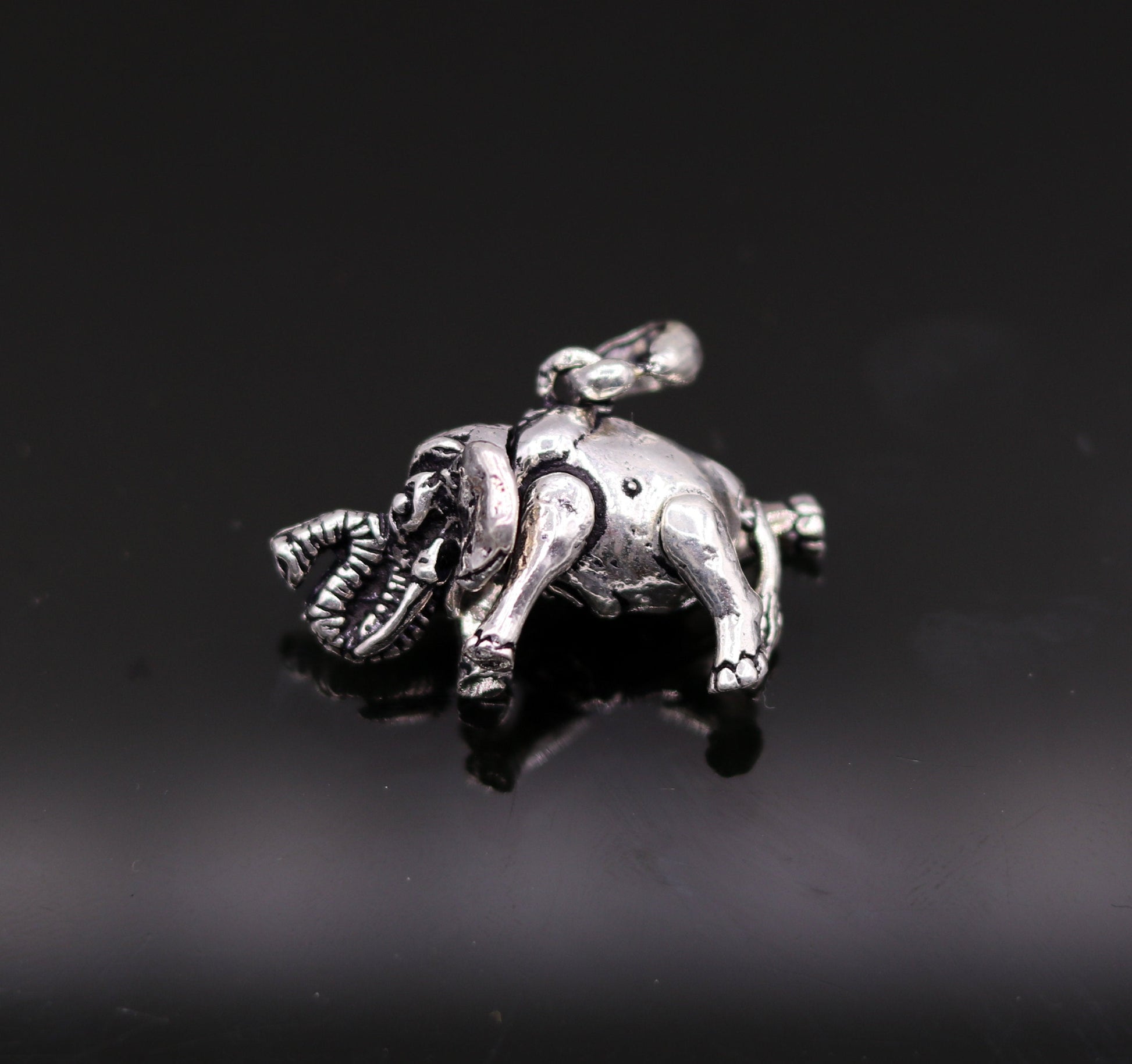 925 sterling silver amazing design little elephant pendant with movable legs flexible pendant necklace gifting jewelry india nsp207 - TRIBAL ORNAMENTS