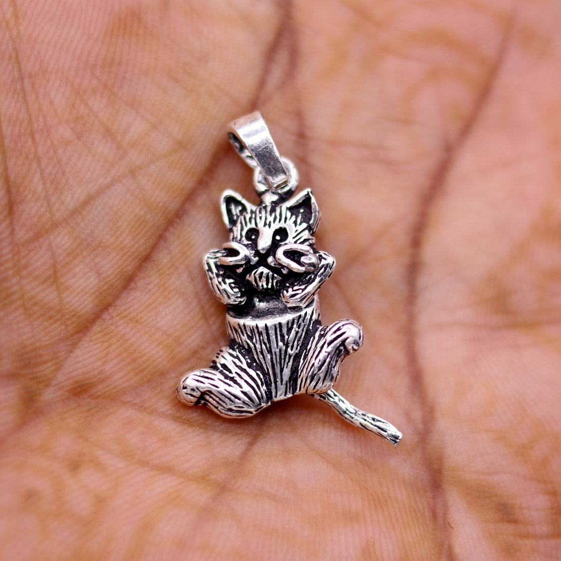 Amazing 925 sterling silver handcrafted fabulous animal cat pendant excellent stylish modern unisex gifting jewelry from india nsp219 - TRIBAL ORNAMENTS