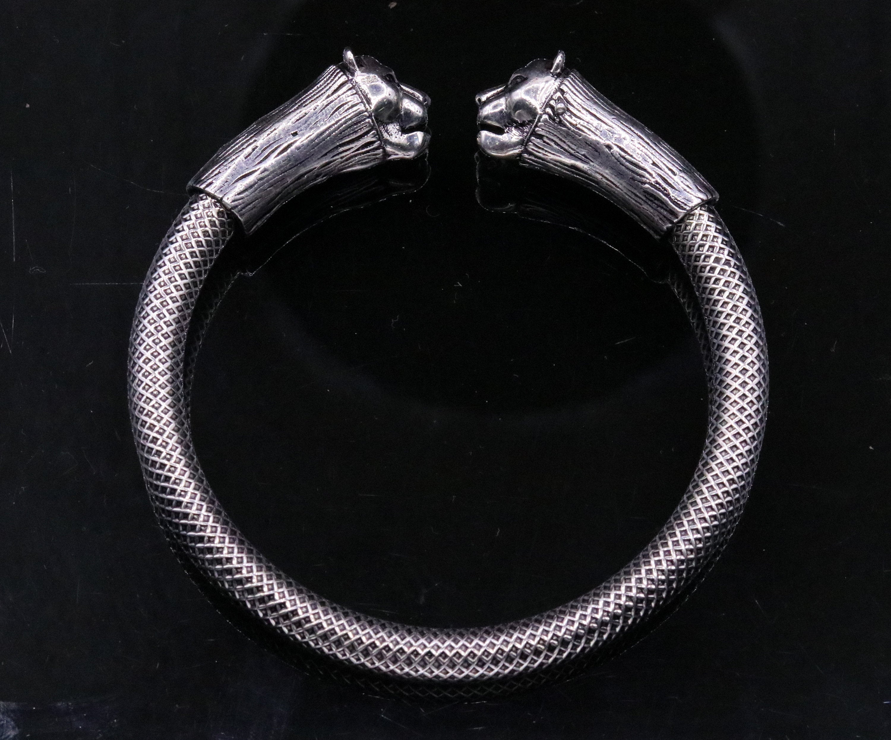 Excellent lion face 925 sterling silver hand crafted work bangle bracelet  vintage design adjustable unisex kada bracelet real jewelry nsk189 | TRIBAL  ORNAMENTS