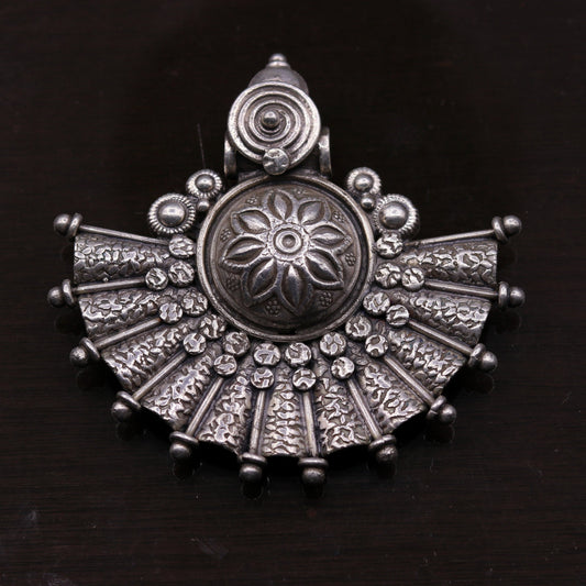 925 sterling silver handmade vintage flower design pendant, unique handcrafted work pendant tribal jewelry pretty gifting jewelry nsp264 - TRIBAL ORNAMENTS