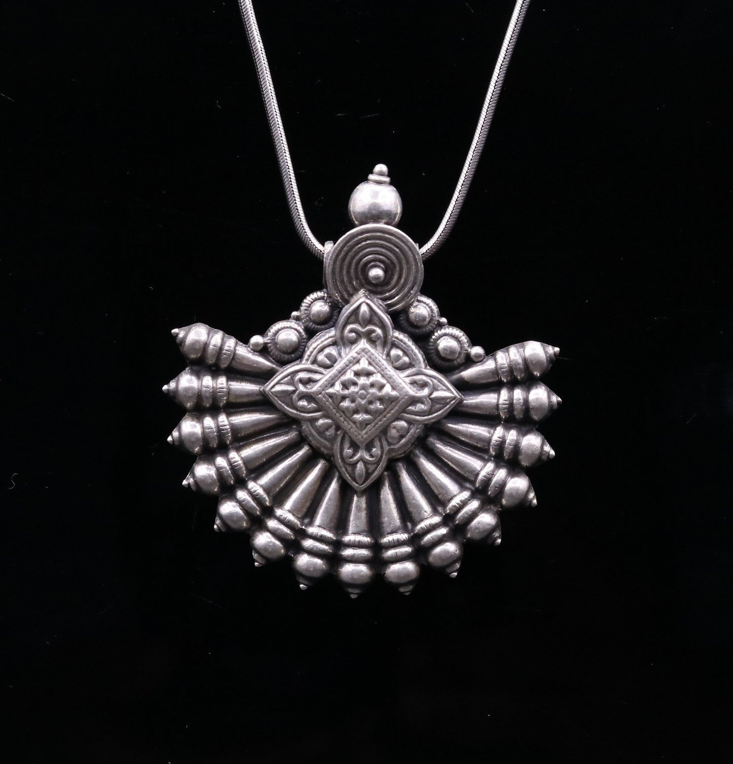 925 Sterling silver handmade vintage design modern trendy look ethnic pendant, charm necklace, temple jewelry, tribal jewelry india nsp352 - TRIBAL ORNAMENTS