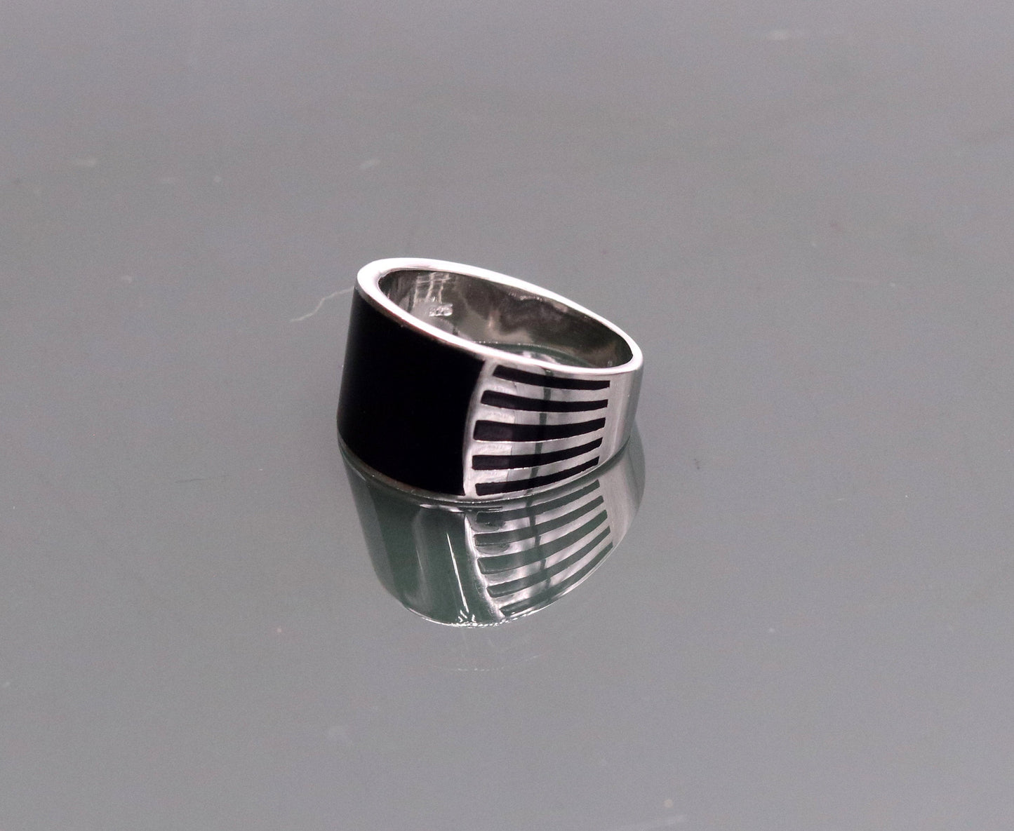 Vintage design fabulous black enamel work 925 sterling silver handmade gorgeous ring band fabulous unisex gifting enamel ring india sr248 - TRIBAL ORNAMENTS