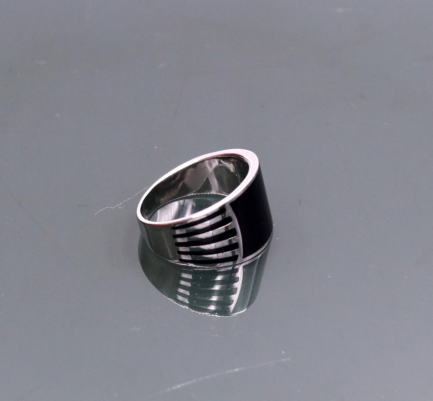 Vintage design fabulous black enamel work 925 sterling silver handmade gorgeous ring band fabulous unisex gifting enamel ring india sr248 - TRIBAL ORNAMENTS