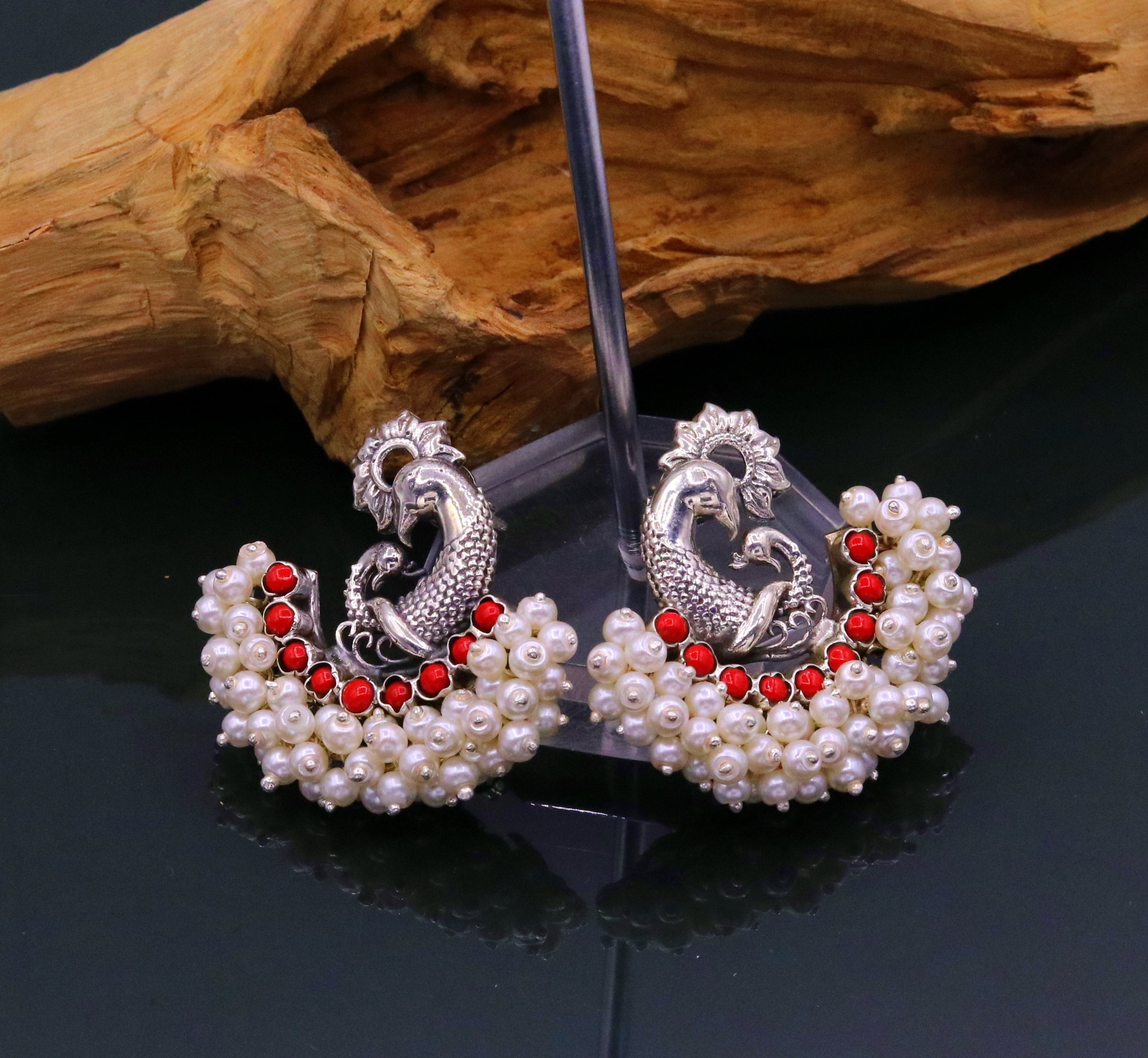 Ladies Style Red Coral Round Silver Gemstone Stud Earrings at Rs 600/pair  in Jaipur