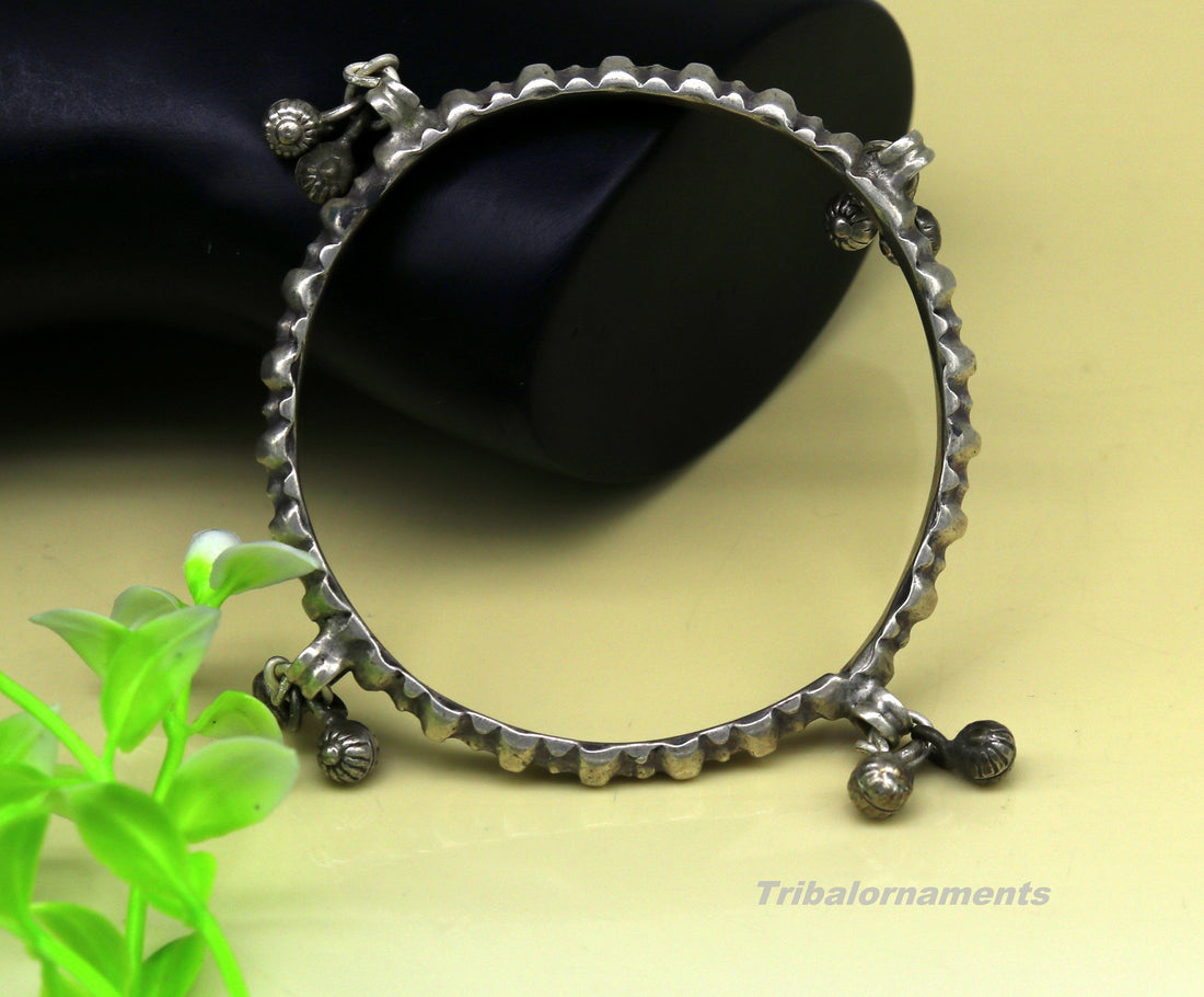 Vintage antique handmade solid silver old used charm bangle bracelet with gorgeous jingle bells tribal customized belly dance jewelry sba18 - TRIBAL ORNAMENTS