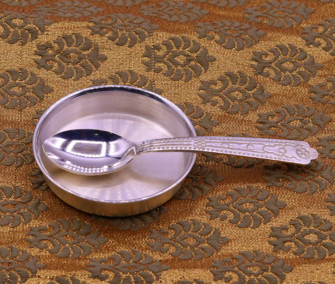 99.99 pure silver handmade silver small baby plate and spoon set, silver has antibacterial properties for stay healthy, silver vessels sv10 - TRIBAL ORNAMENTS