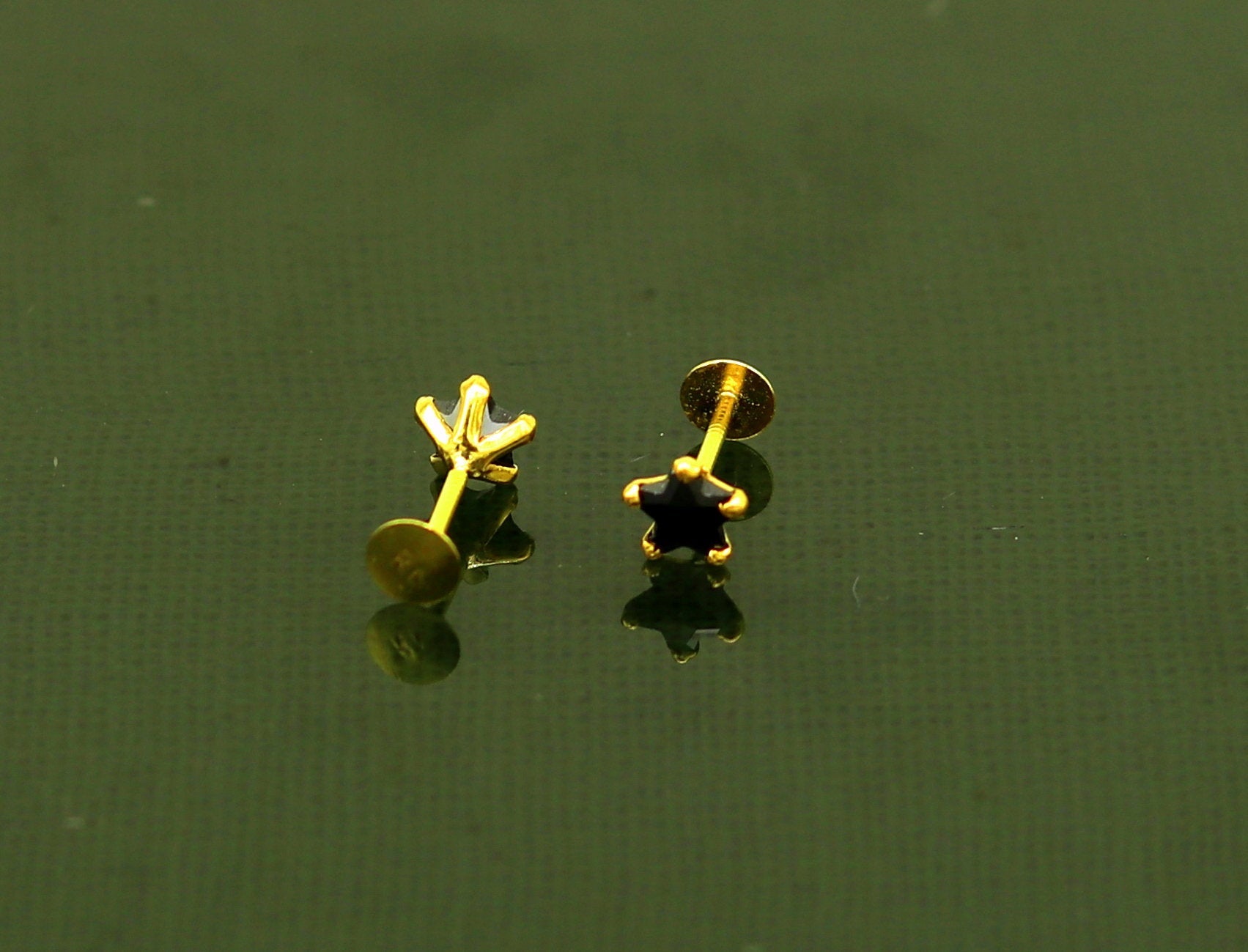 4.5 mm single black stone 18 kt yellow gold handmade star shape design fabulous screw back stud earring use as nose pin unisex jewelry er117 - TRIBAL ORNAMENTS