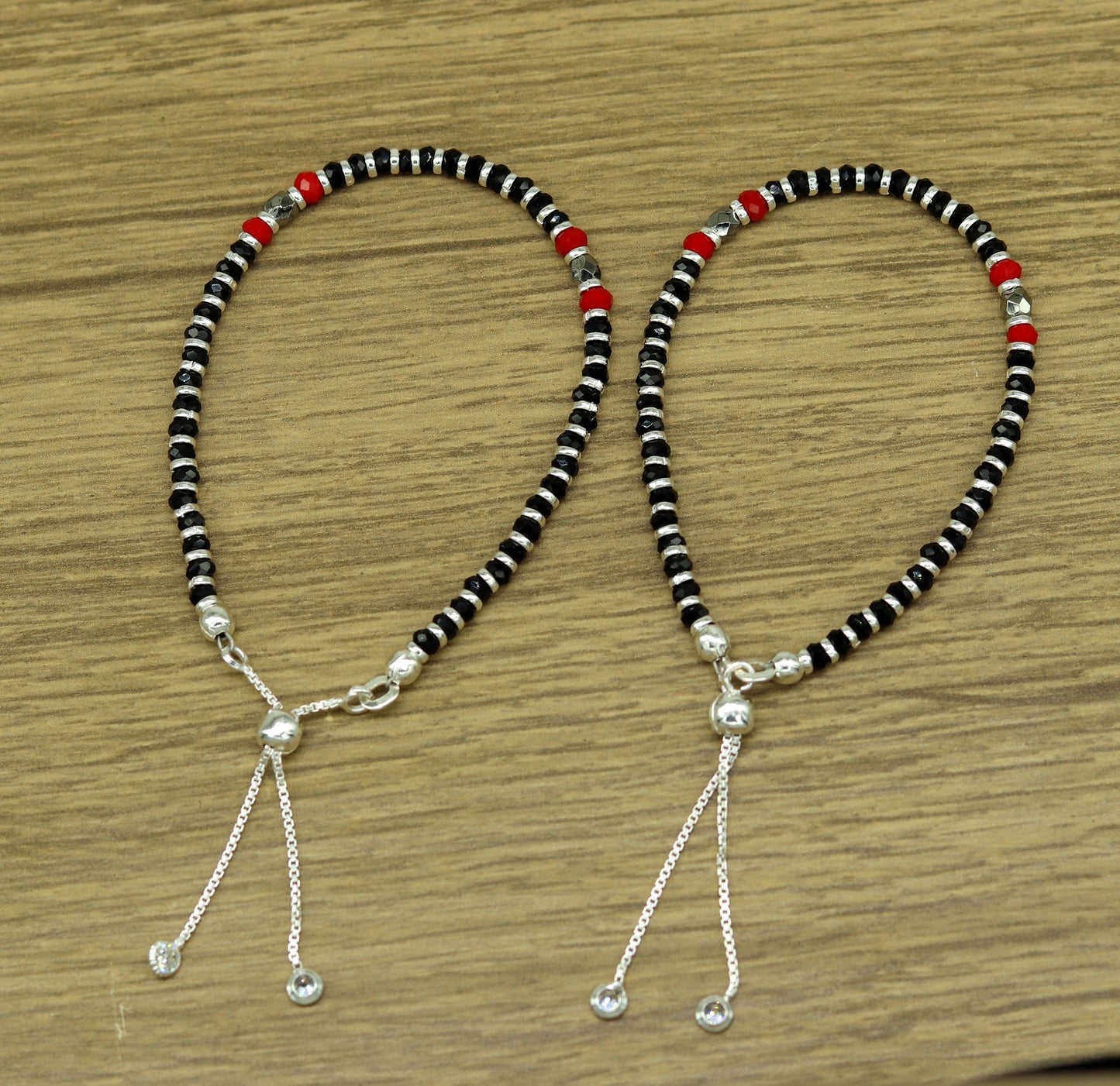 7" long 925 sterling silver gorgeous black and red beaded bracelet, charm bracelet, customized bracelet adjustable girl's jewelry sbr160 - TRIBAL ORNAMENTS