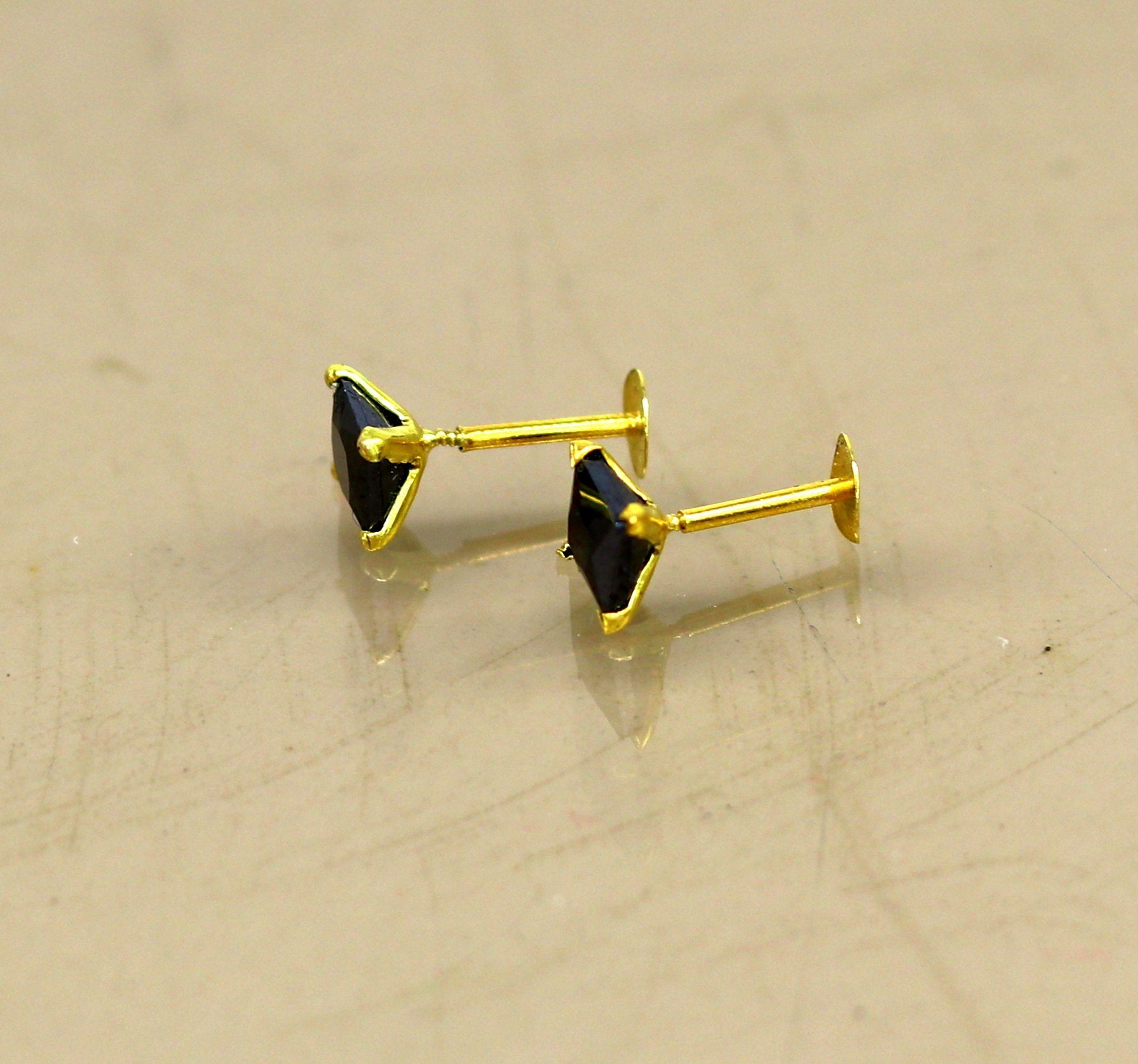 4mm 18kt yellow gold handmade single black stone stud earring, excellent light weight daily use customized gifting unisex jewelry er106 - TRIBAL ORNAMENTS