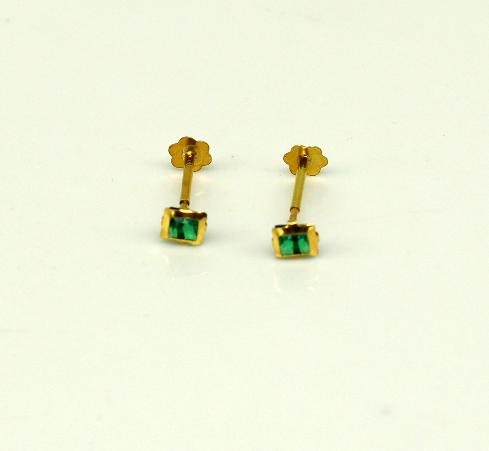 3.5mm tiny single Green stone handmade 18kt yellow gold combo jewelry we can use as stud or nose stud , baby stud cartilage jewelry er110 - TRIBAL ORNAMENTS