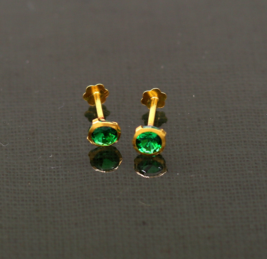 4mm 18k yellow gold handmade fabulous green cubic zircon stone excellent antique vintage design stud earrings pair unisex jewelry er115 - TRIBAL ORNAMENTS