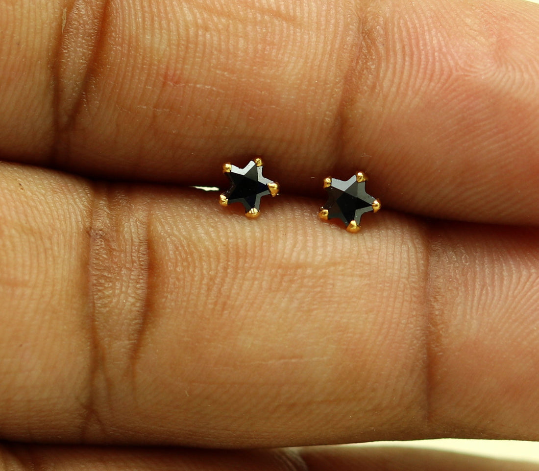 4.5 mm single black stone 18 kt yellow gold handmade star shape design fabulous screw back stud earring use as nose pin unisex jewelry er117 - TRIBAL ORNAMENTS