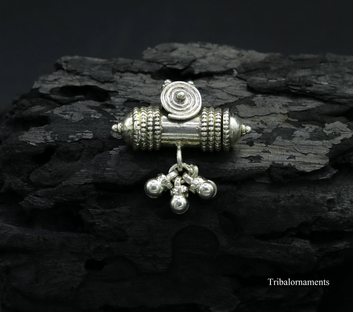 925 sterling silver handmade chitai work amulet pendant, box pendant, container box pendant customized charm jewelry belly dance  nsp384 - TRIBAL ORNAMENTS