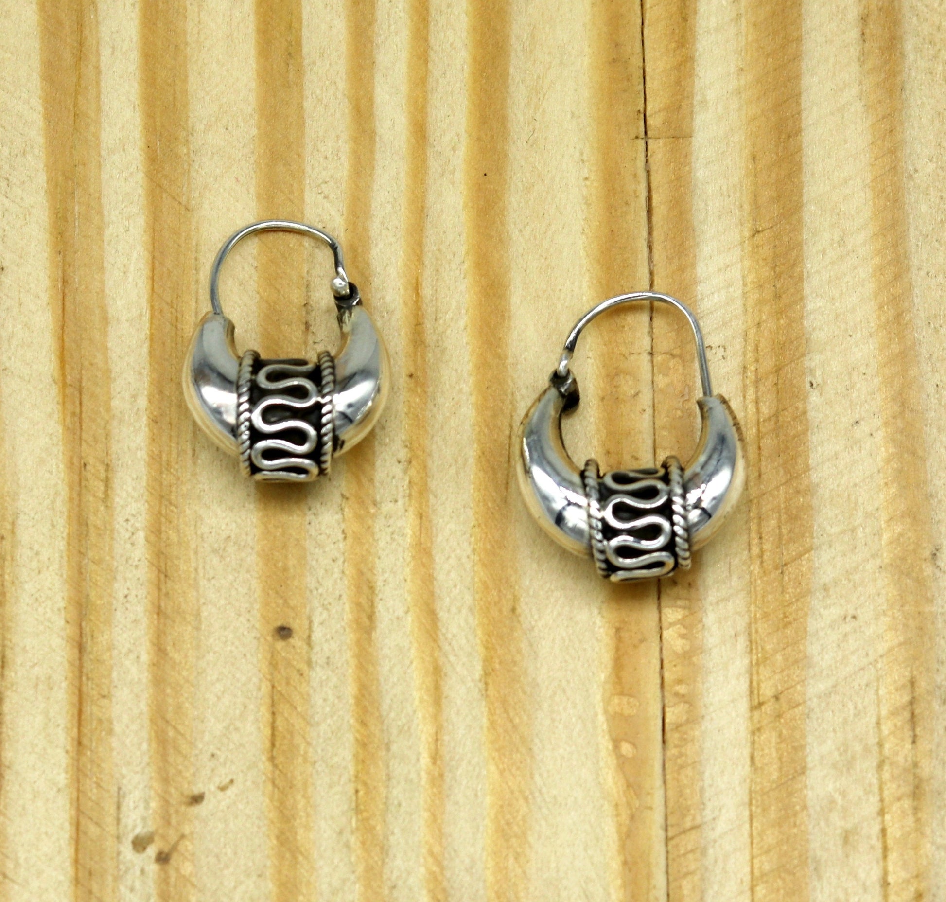 Louis Vuitton Hoop Silver Earrings For Men