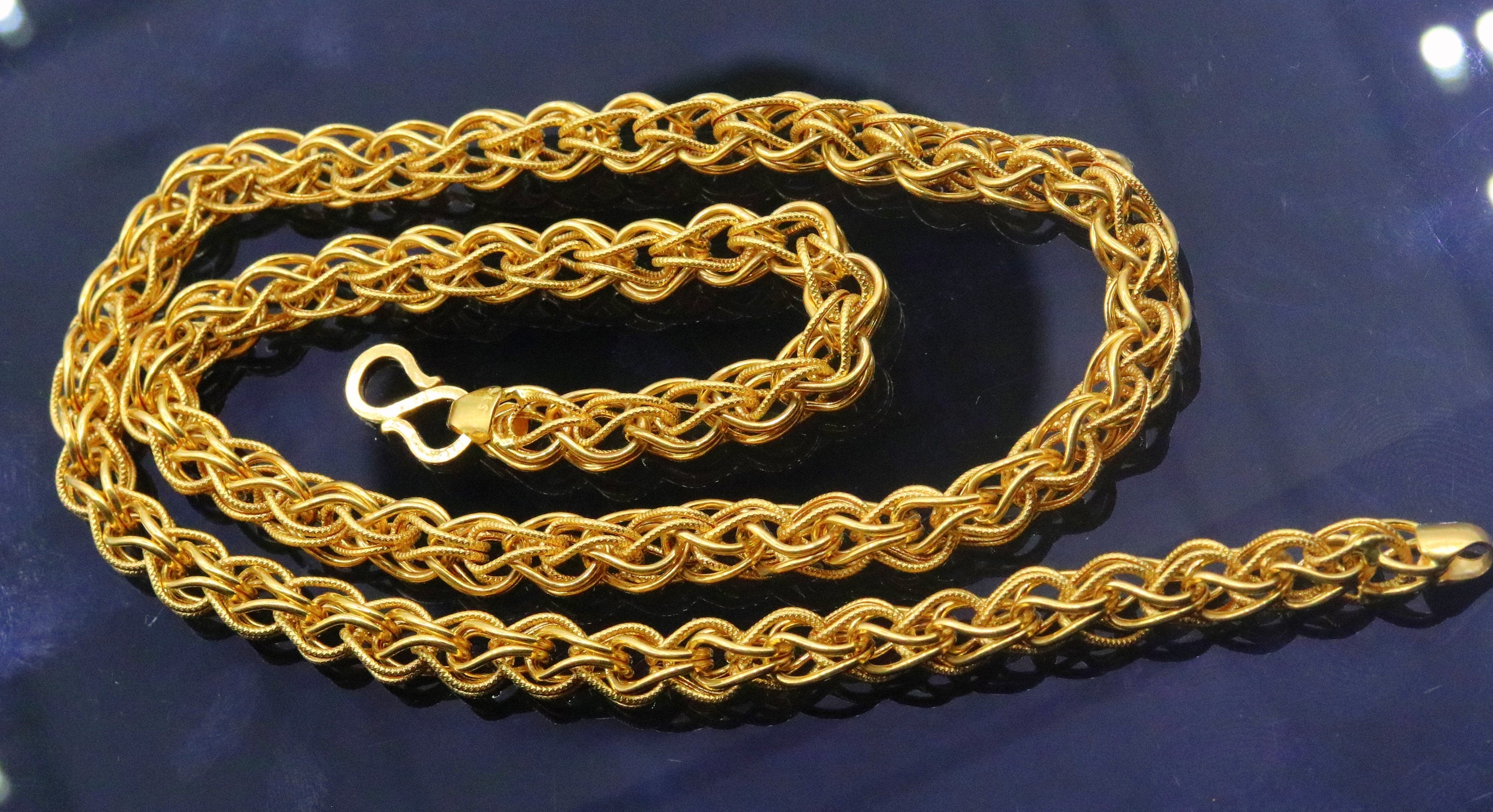 Keanes Jewellers - This 9ct Yellow Gold Square Byzantine Chain Necklace is  an effortlessly luxurious addition to any look and outfit choice from the  Keanes Gold Jewellery Collection. Featured Item: 05-18-023 €925 | Facebook