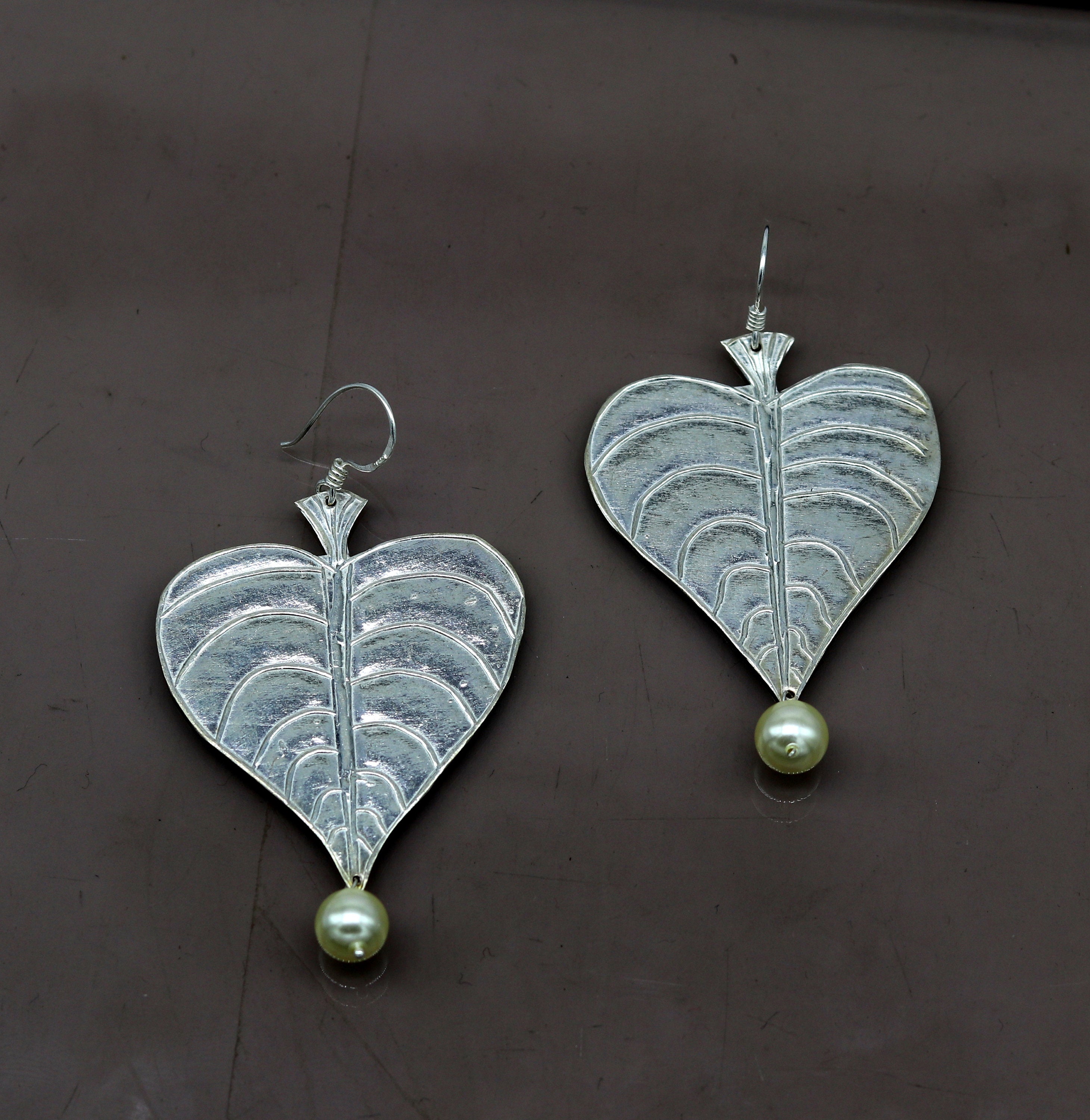 925 sterling silver handmade peepal tree leaf earring with pretty