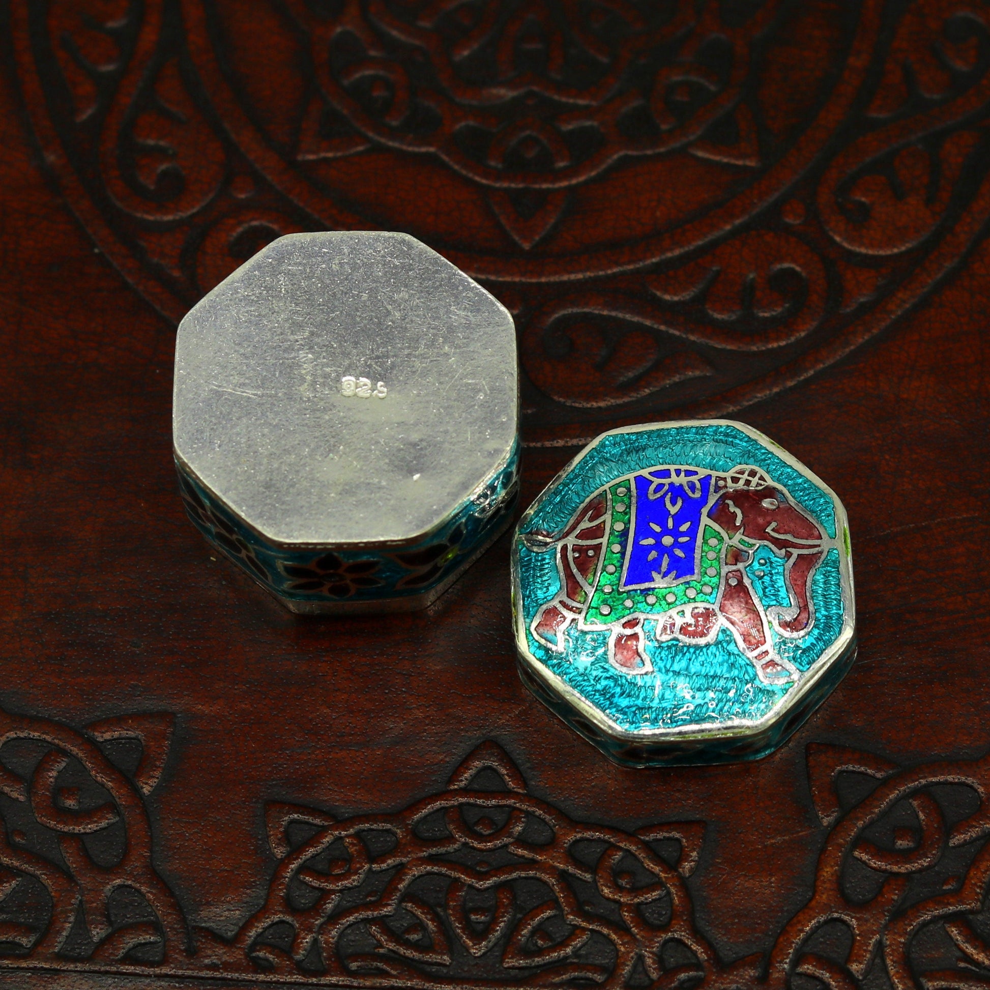 925 Sterling silver trinket box, jewelry box, earring ring box, small box, casket box, silver container, enamel work sindoor box stb36 - TRIBAL ORNAMENTS