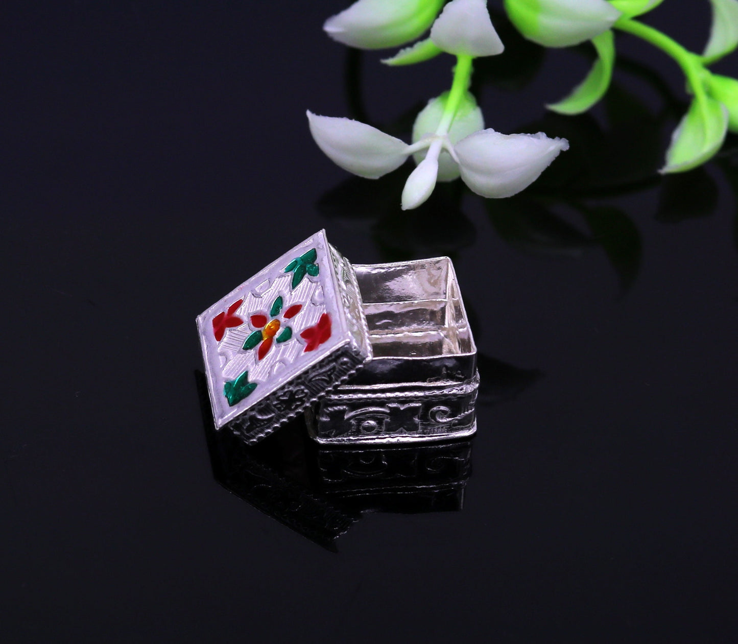 925 sterling silver handmade gorgeous small trinket box, floral enamel work casket box, mini gifting container box, silver article stb78 - TRIBAL ORNAMENTS