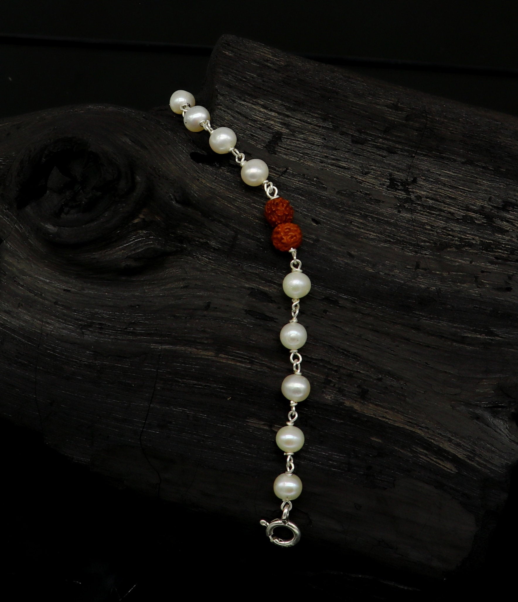 14kt Red Coral Baby Bracelet Genuine Red Mediterranean Infant - Etsy | Baby  bracelet, Coral baby, Pearl jewelry design