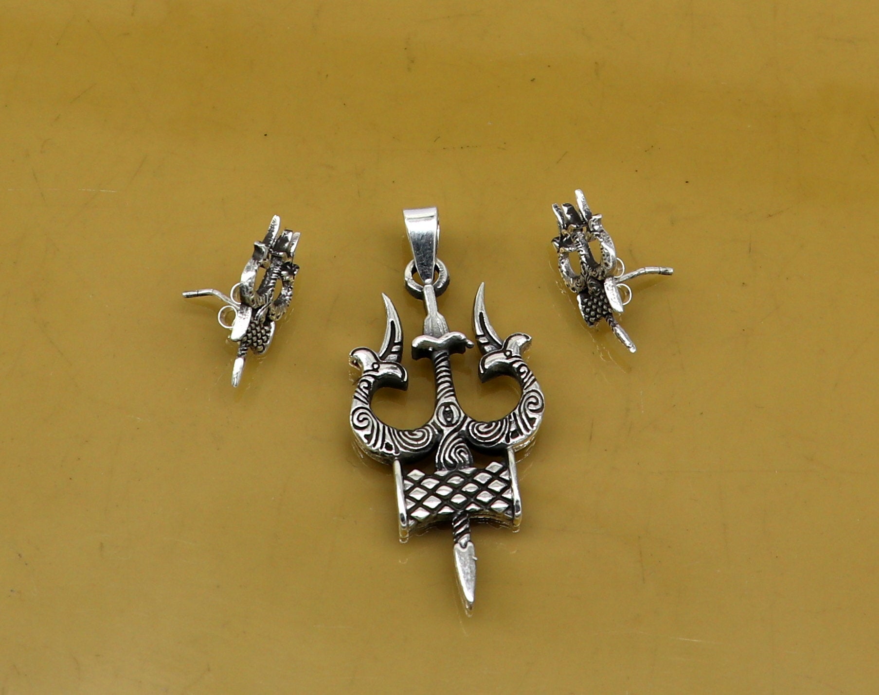 Trishul deals pendant designs