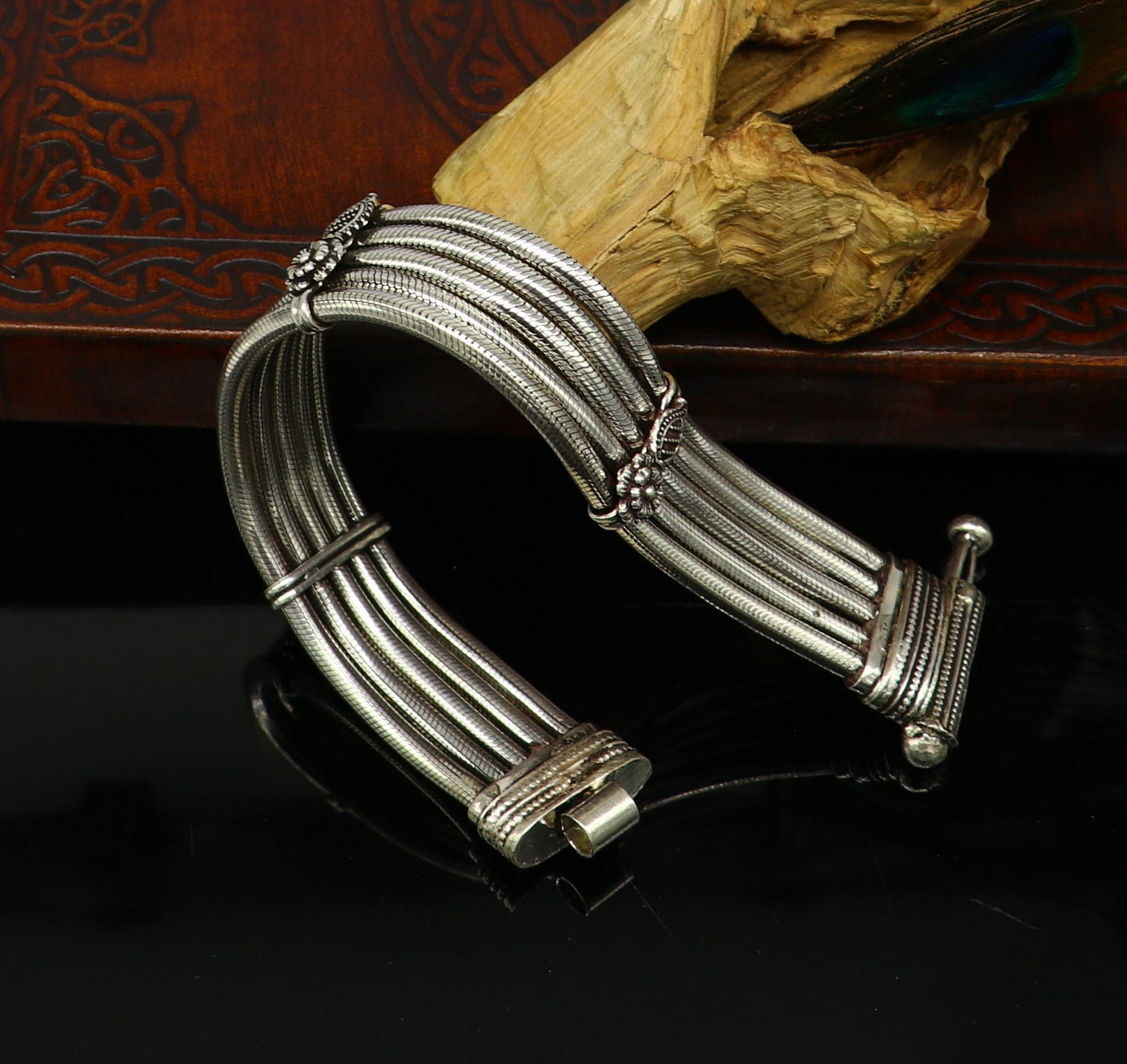 Gucci, Jewelry, Gucci Black And Sterling Silver Vintage Bracelet Very  Heavy