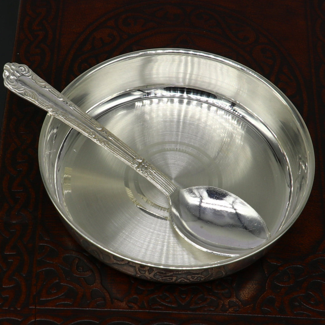 999 fine silver handmade solid plate/ tray, best gifting baby set for baby feeding, silver utensils, silver articles , puja utensils sv116 - TRIBAL ORNAMENTS