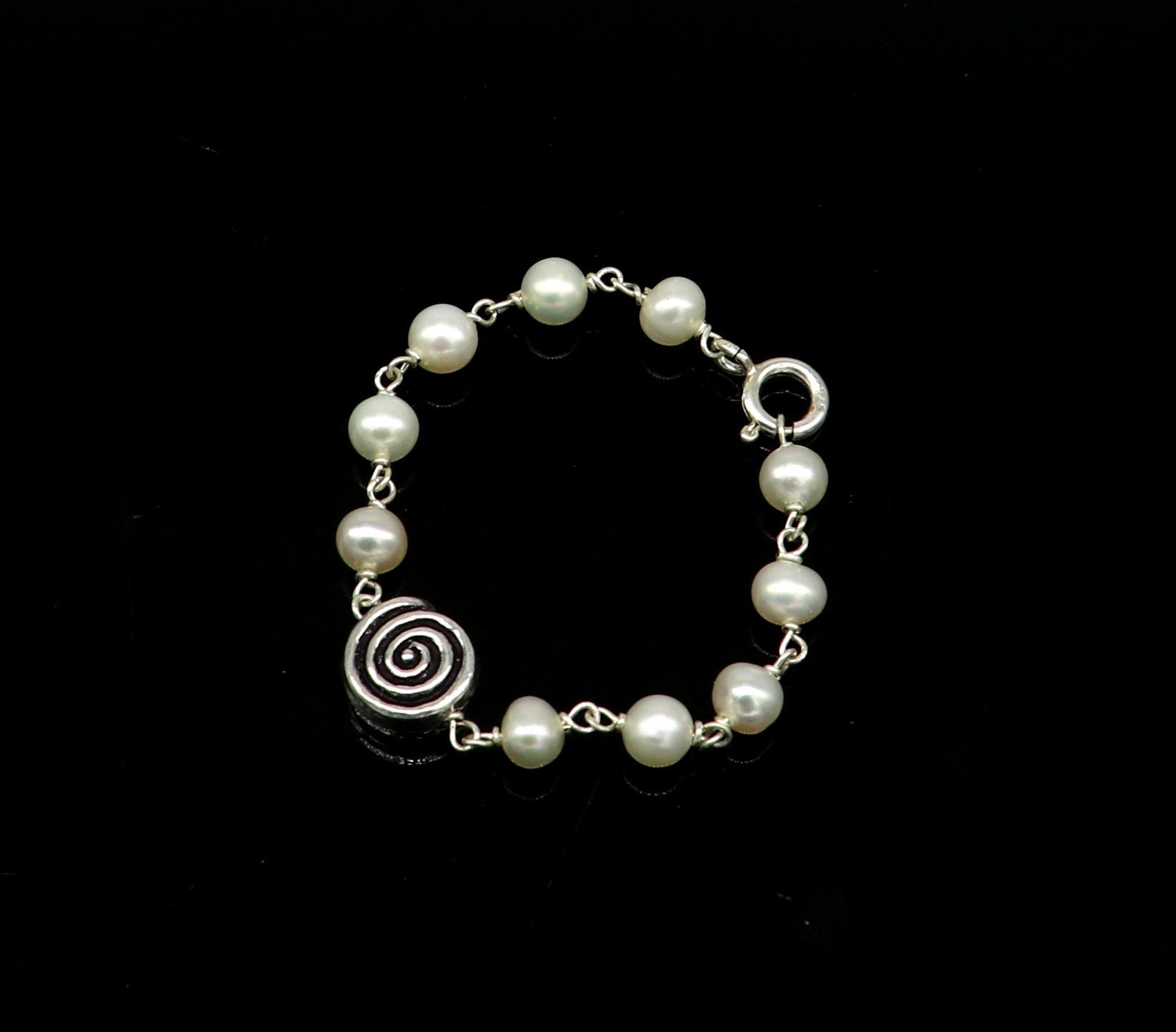 Sand Dollar Glass Bead Bracelet - Nautical Beach Ocean Jewelry - Handmade  Beaded Bracelets for Women - Fiona - BR2824D - FIONA ACCESSORIES