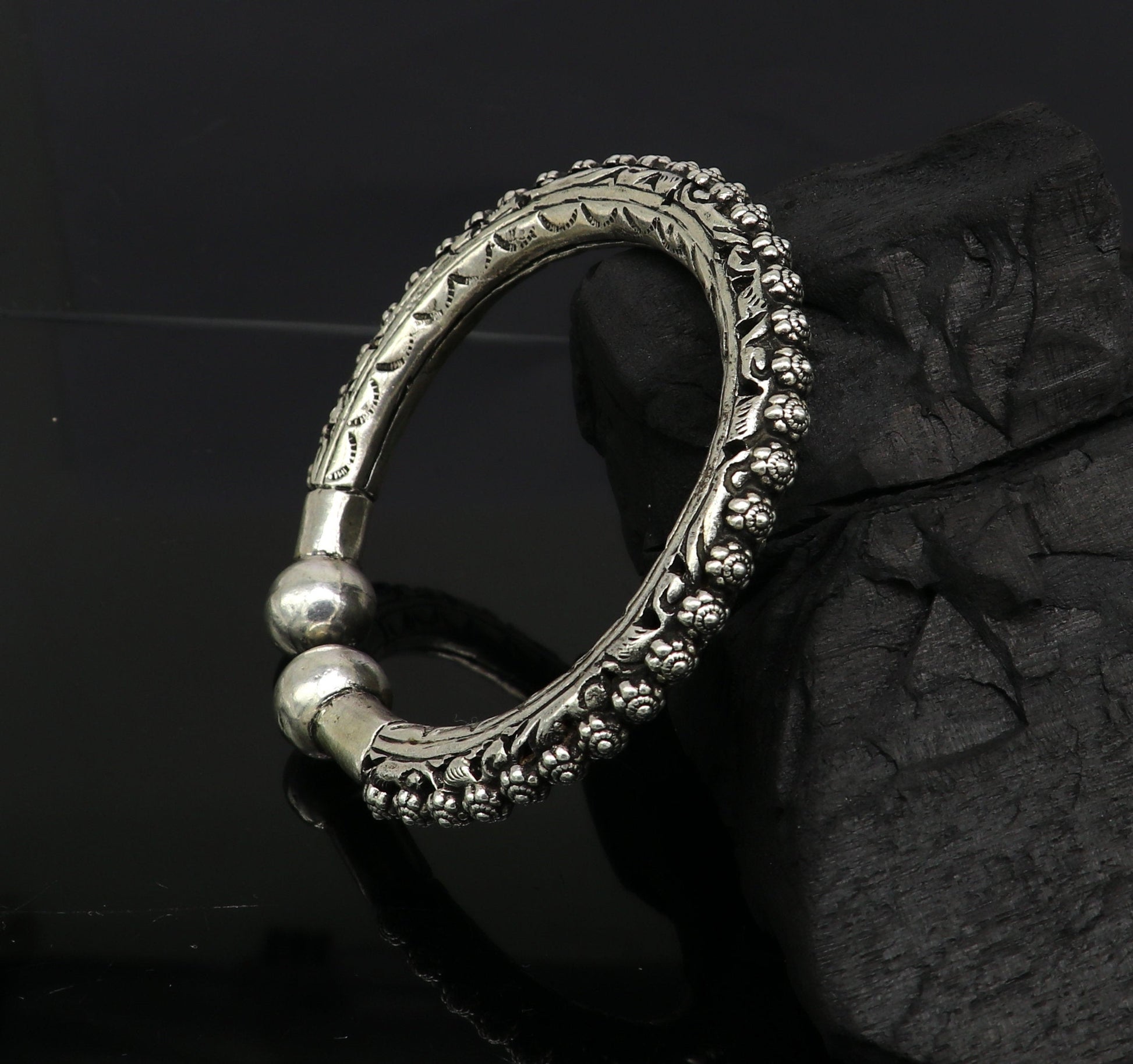 Vintage design customize tribal design chitai work kandrai work stylish cuff bracelet bangle kada, 925 sterling silver jewelry nssk307 - TRIBAL ORNAMENTS