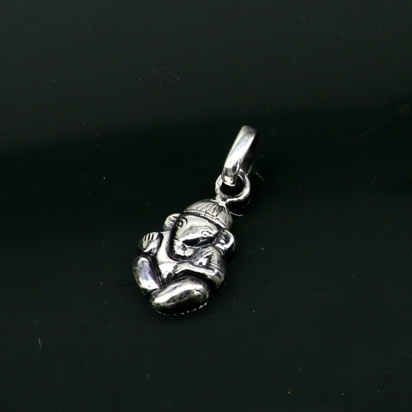 925 fine pure silver small Ganesha idol pendant, unique stylish customized pendant, best gifting vintage style pendant necklace ssp403 - TRIBAL ORNAMENTS