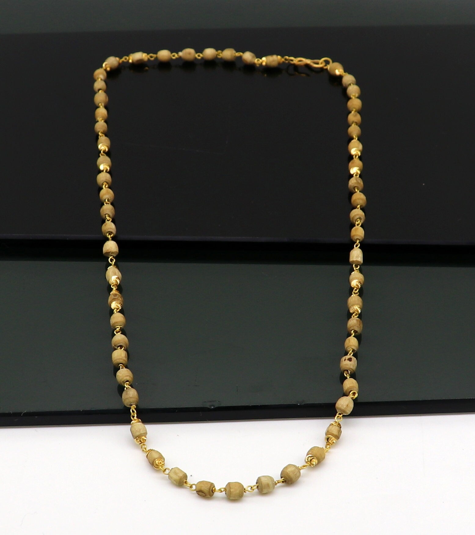 Tulsi mala sale in gold tanishq