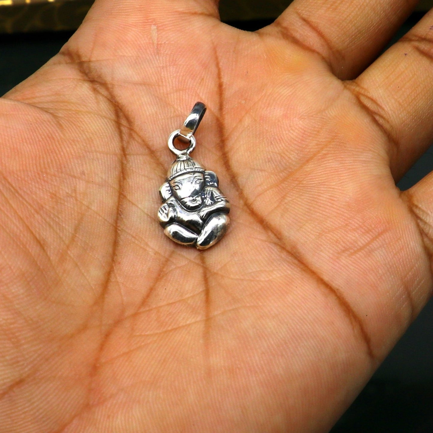 925 fine pure silver small Ganesha idol pendant, unique stylish customized pendant, best gifting vintage style pendant necklace ssp403 - TRIBAL ORNAMENTS