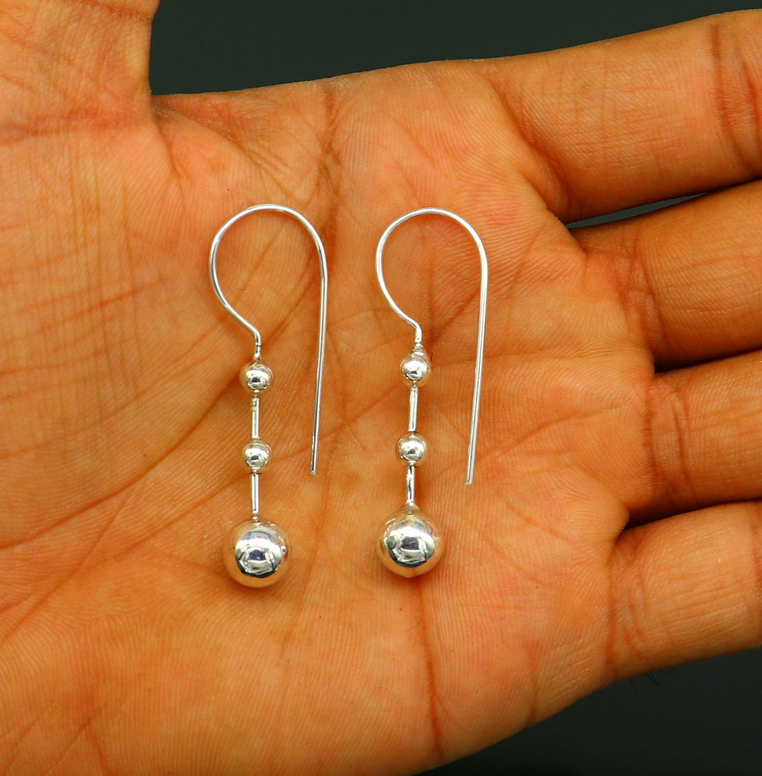 Awesome 925 sterling silver shiny drop dangle hoops earring, excellent brides collection, best gifting to her earrings from India ear650 - TRIBAL ORNAMENTS