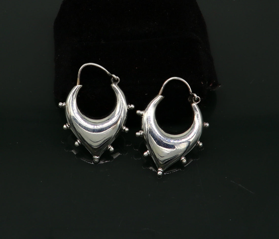 Vintage Design 925 sterling silver fabulous hoops earring, tribal kundal earring from Rajasthan India, best gifting unisex jewelry ear624 - TRIBAL ORNAMENTS