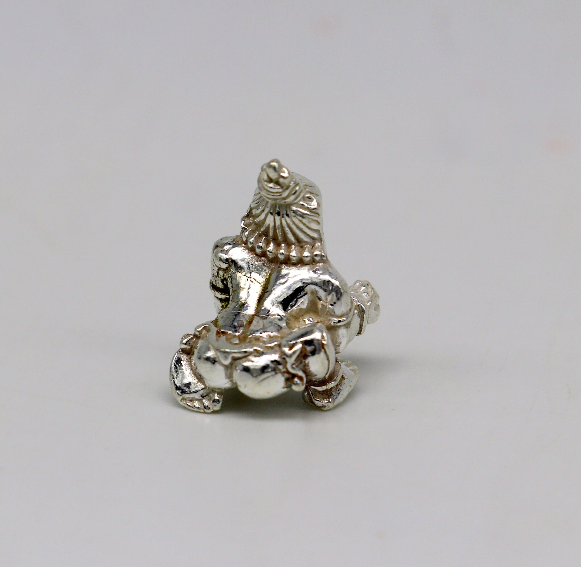 Solid silver handmade Hindu idol little Krishna, Ladu Gopal, small statue sculpture home temple Balgopal puja art, crawling krishna su198 - TRIBAL ORNAMENTS