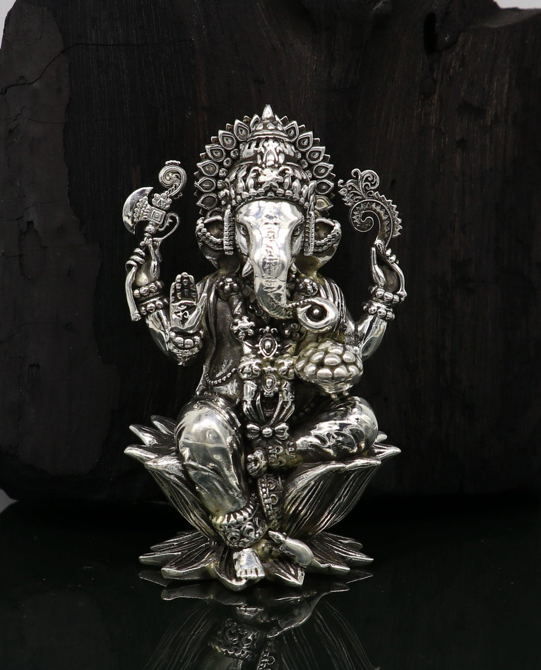 925 Sterling silver Lord Ganesh Idol, Pooja Articles, Silver Idols Figurine, handcrafted Lord Ganesh statue sculpture gifting art su212 - TRIBAL ORNAMENTS