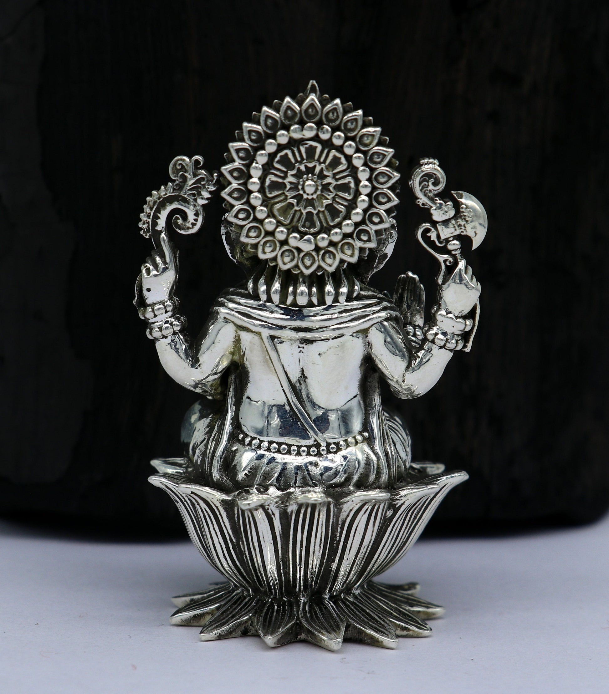 925 Sterling silver Lord Ganesh Idol, Pooja Articles, Silver Idols Figurine, handcrafted Lord Ganesh statue sculpture gifting art su212 - TRIBAL ORNAMENTS