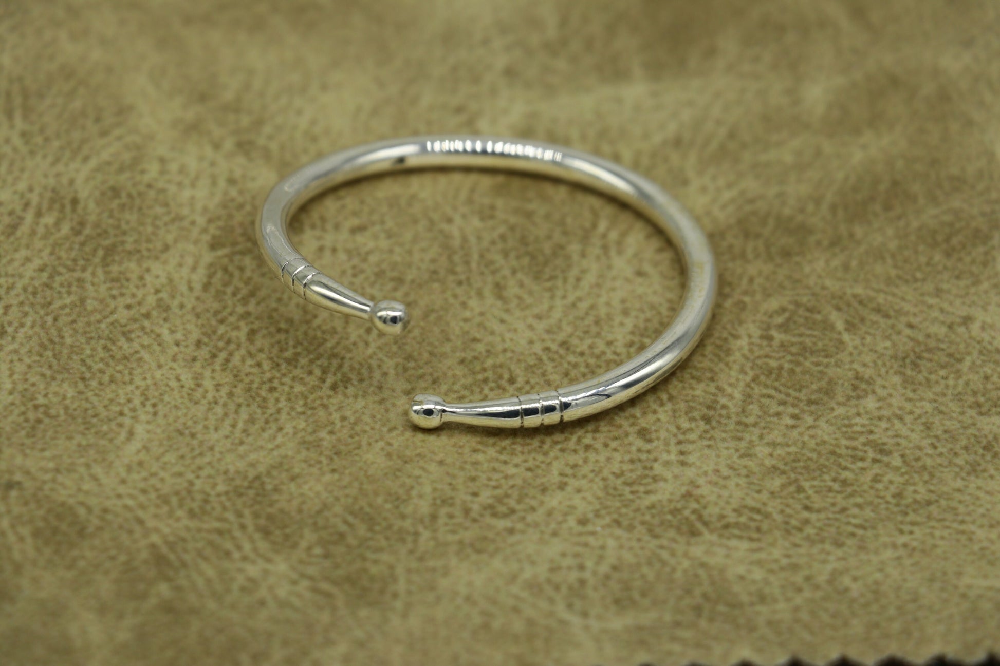 925 sterling silver exclusive plain bright design new born baby bangle kada, baby bracelet kada, best gifting adjustable kada nbbk224 - TRIBAL ORNAMENTS